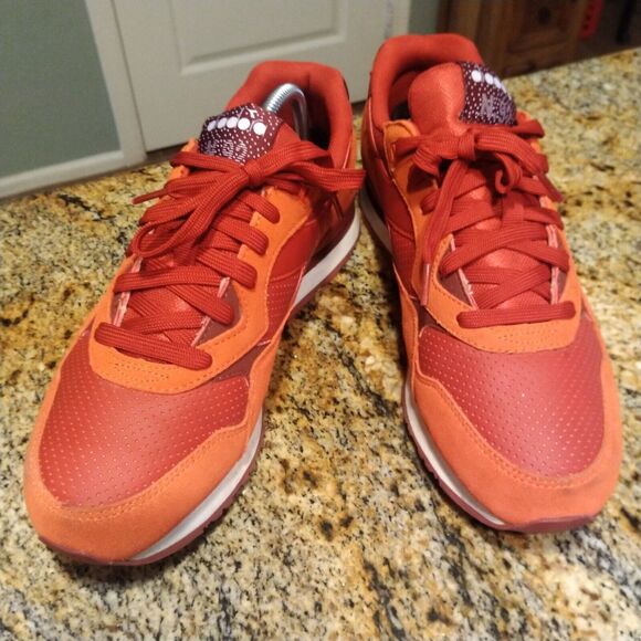 Diadora N92 Cherry Red Men's 9 Wm 11 Running Classic Sneaker - Picture 2 of 12